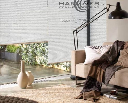 Harm & Es woningstoffering Heerhugowaard - Woningstoffering, Heerhugowaard, Vloeren, Karpetten vloeren, Laminaat vloeren, Marmoleum vloeren, Ondervloer vloeren, PVC vloeren, Tapijt vloeren, Vinyl vloeren, Raambekleding, Duette’s, Duo-rolgordijnen, Houten jaloezieën, Jaloezieën, Lamellen, Paneelgordijn, Plissé, Rolgordijnen, Vouwgordijnen, Vitrage’s, Inbetweens, Gordijnen, Vouwgordijnen, Trapbekleding, Insectenwering, Hordeuren, Inklemhorren, Raamhorren, Trapbekleding, Trap PVC, Open trap, Dichte trap,